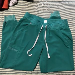 FIGS Zamora Joggers - regular rise - med/reg - hunter green